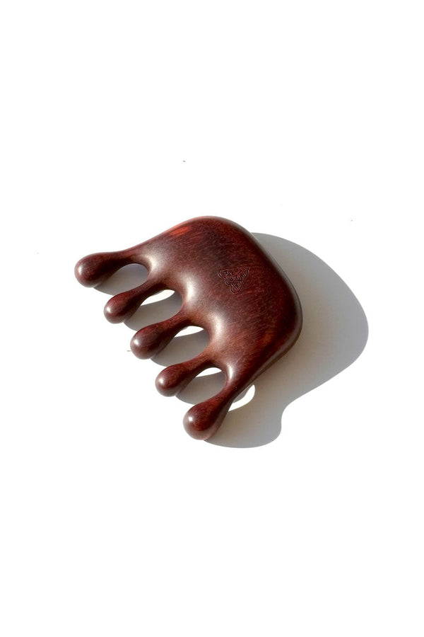 The Wax Apple Redwood Squiggle Scalp massager