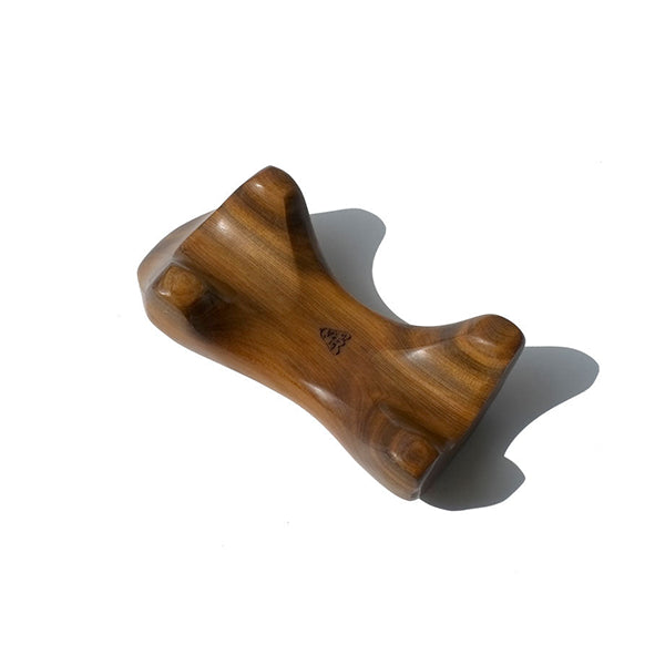 The Wax Apple Sandalwood body massager